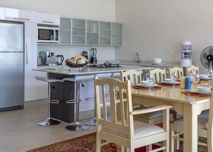 10 On Aquavista Addo River View Villa