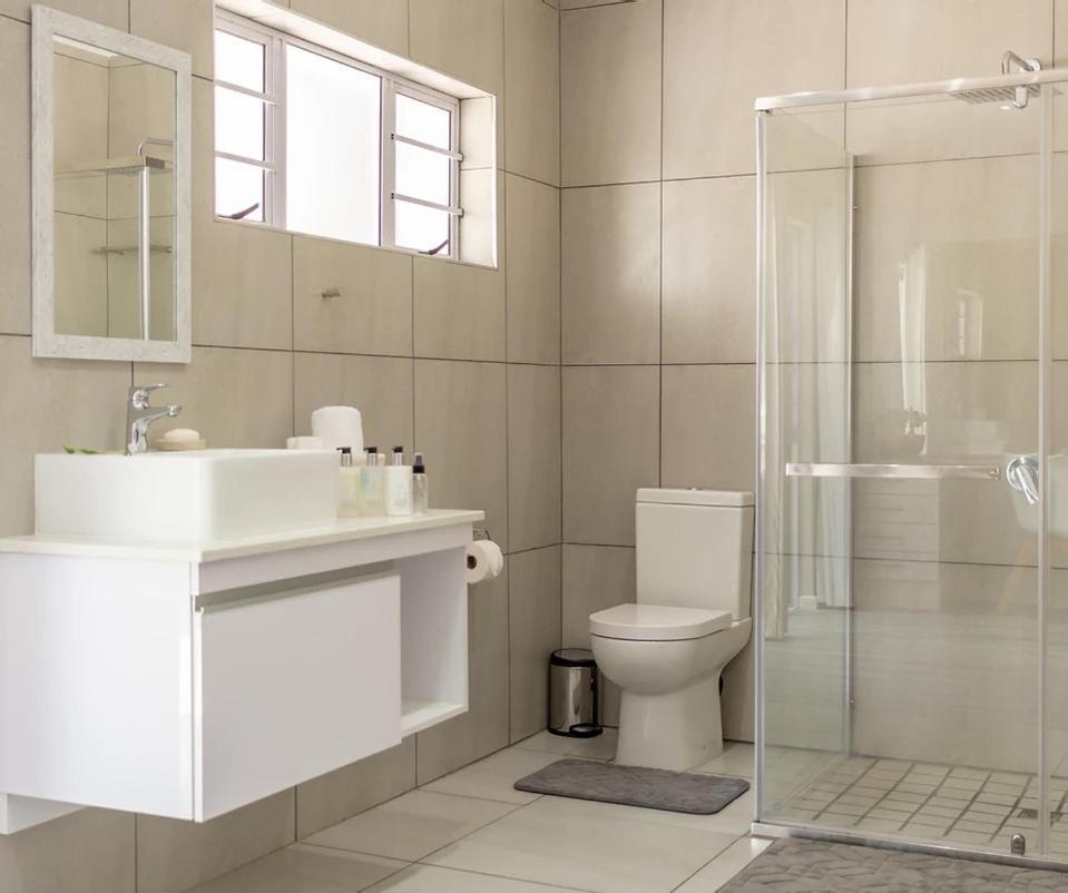 10 On Aquavista Addo River View Villa *